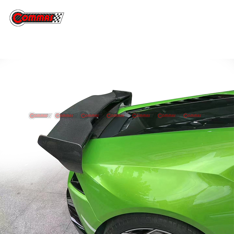 ランボルギーニ ウラカン LP610 リアスポイラー