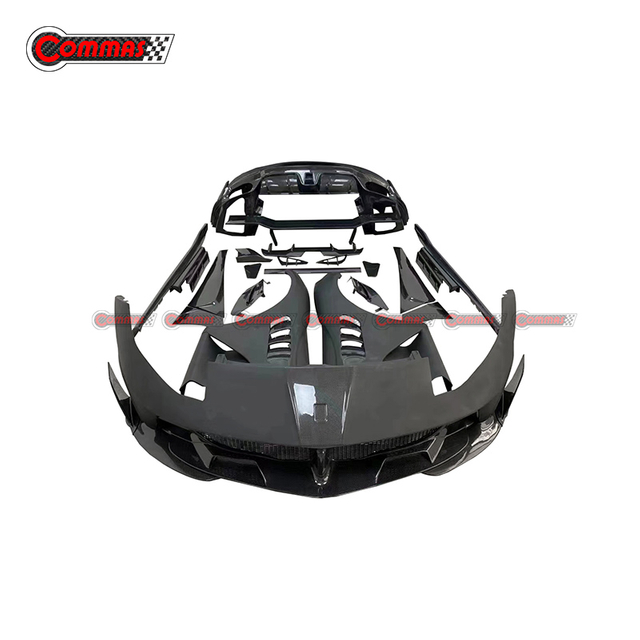 Mansory スタイル ハーフカーボンファイバー ボディキット フェラーリ 812 用