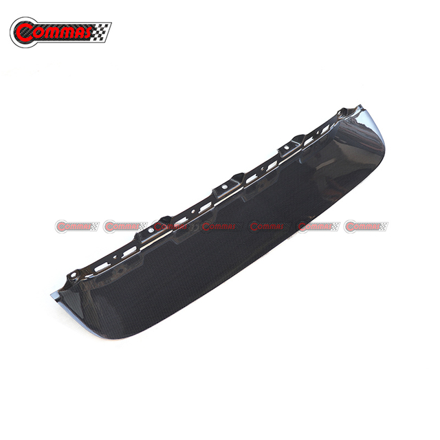 フェラーリ 812 用カーボンファイバー OEM スタイルリアボンネット下部インサート 