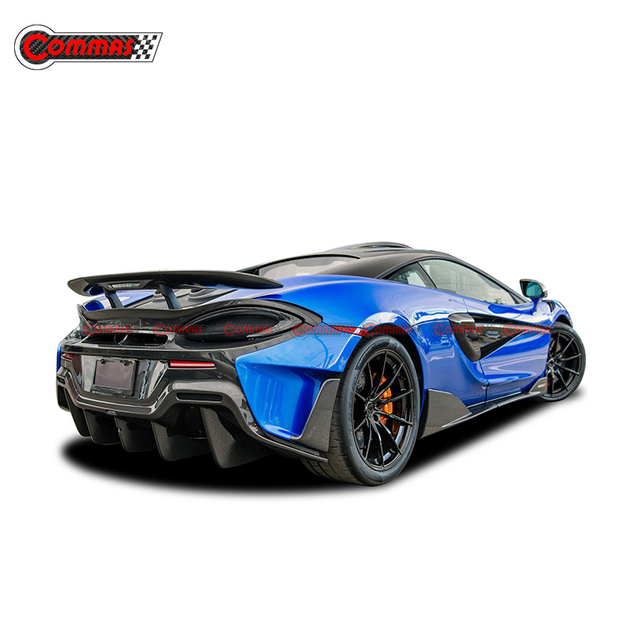 OEM スタイルのカーボンファイバーリアバンパーリップディフューザーマクラーレン 600LT
