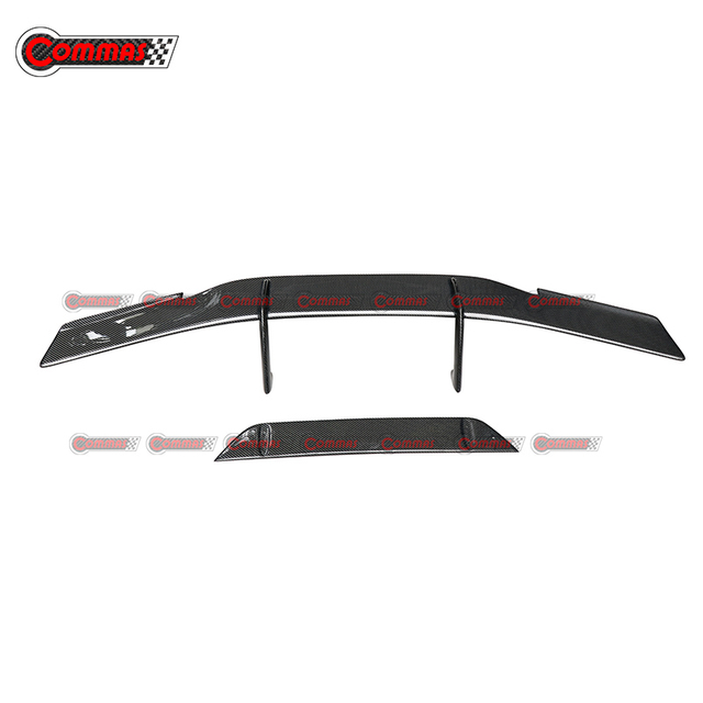 ランボルギーニ ウラカン エボ用 Novitec スタイル カーボンファイバー リア スポイラー ウィング